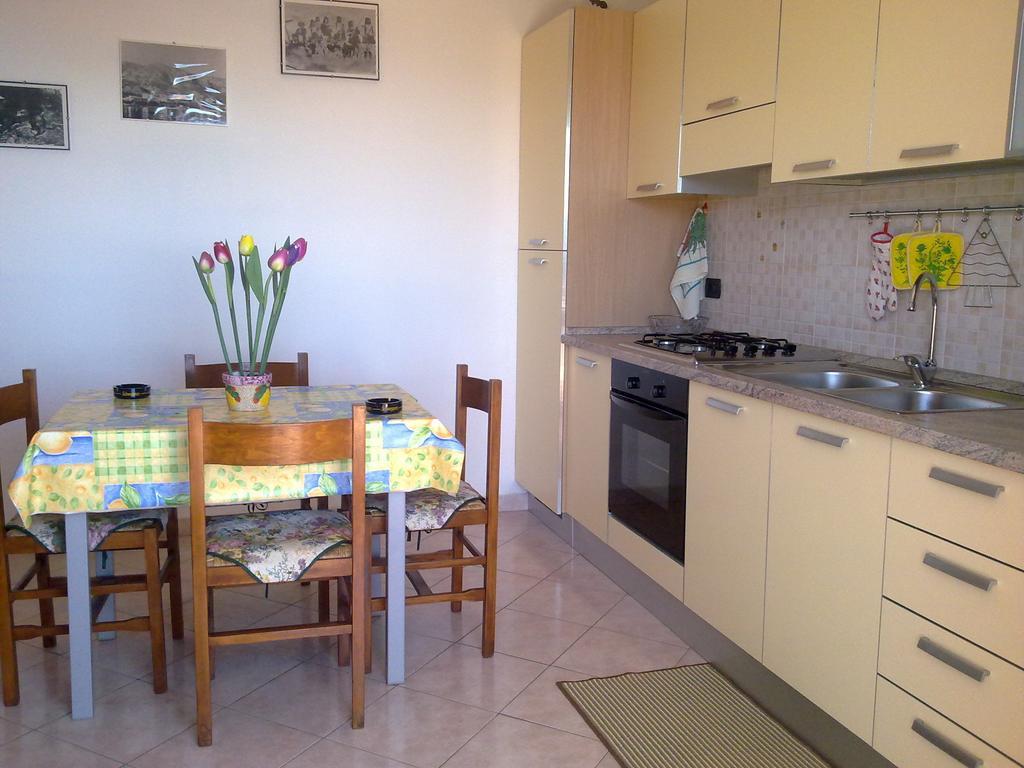 Casa Purple Apartment กาลาโกโนเน ห้อง รูปภาพ