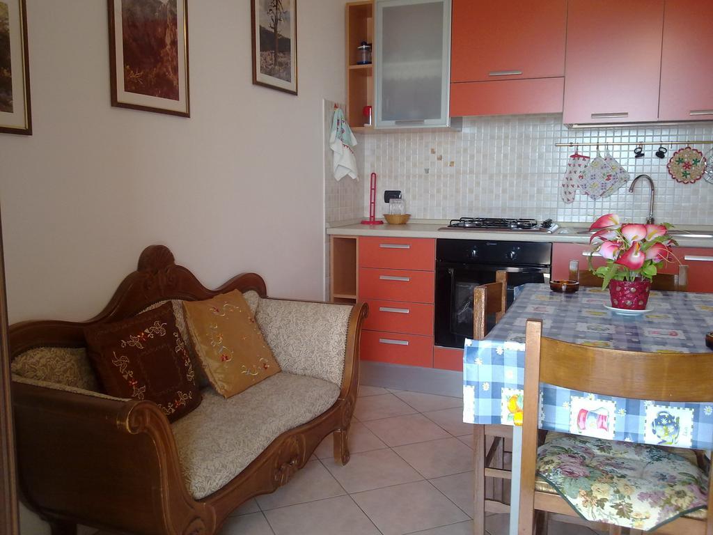 Casa Purple Apartment กาลาโกโนเน ห้อง รูปภาพ